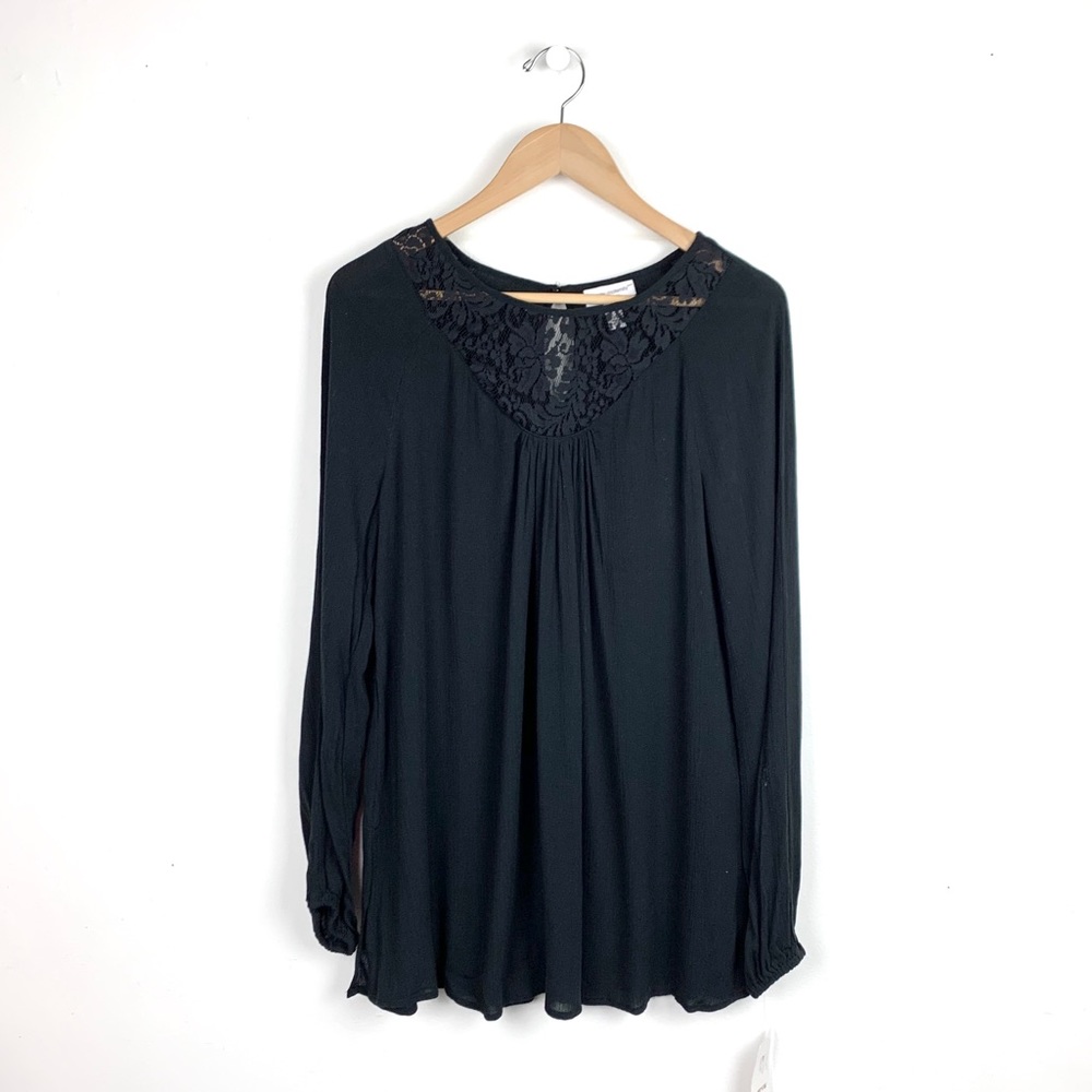 Liz Lange Maternity‎ Lace Tunic